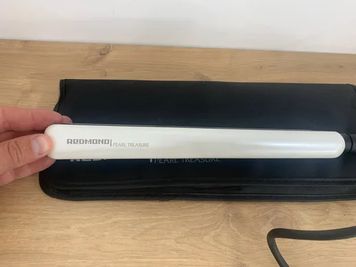 Выпрямитель для волос REDMOND RCI-2310