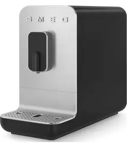 Кофемашина автоматическая Smeg BCC01BLMEU на скидке