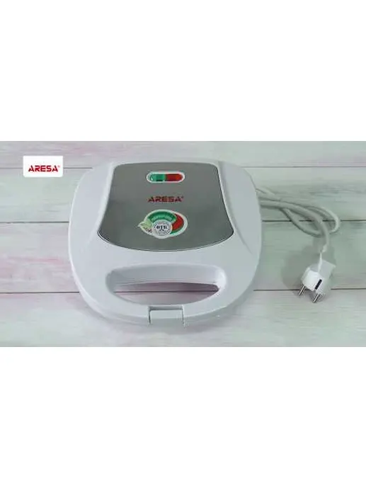 Сэндвичница ARESA AR-1205   (пр-во Китай)