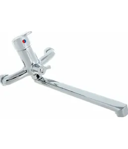 Смеситель универсальный с плоским прямым изливом и переключателем для на скидке