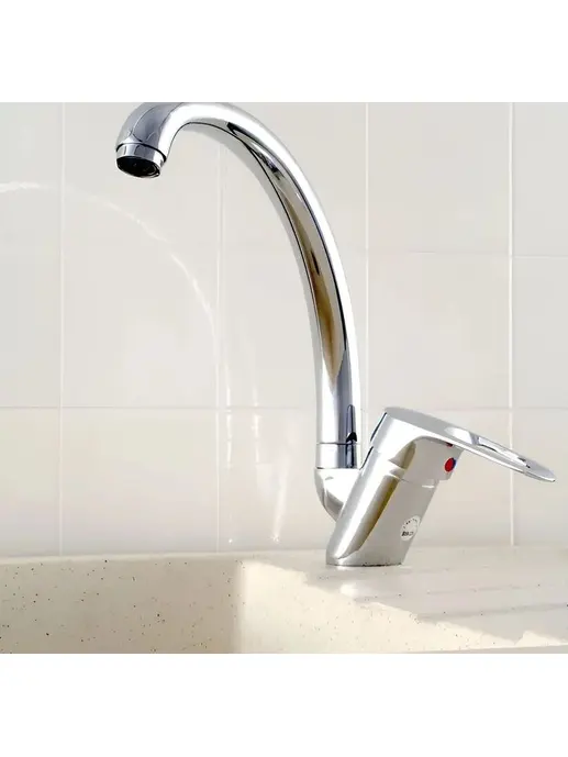 B59-026L Смеситель для кухни с высоким изливом (крепление гайка)