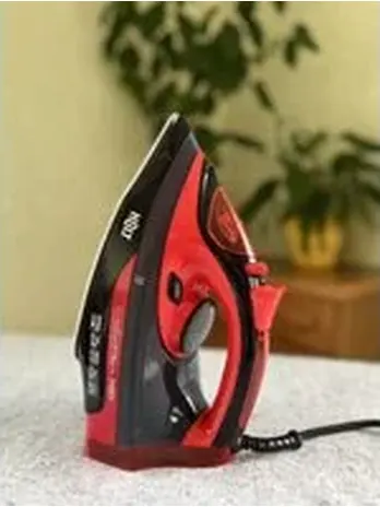 Утюг Holt HT-IR-015 красный/Россия//Пр-во - Китай/