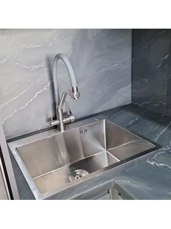 DS6050 Кухонная мойка 600*500*200mm , нержавеющая сталь с сифоном