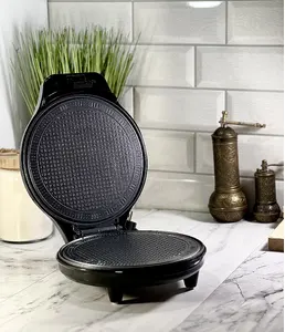 Вафельница Holt HT-WM-001 на скидке