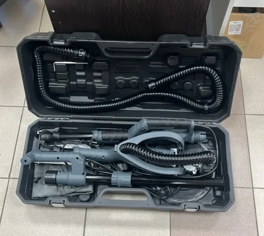 Машина шлифовальная для стен и потолков Stavr SWS 800-225LK