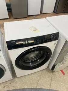 Узкая стиральная машина Haier HW70-BP12269
