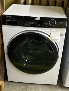 Узкая стиральная машина Haier HW90-BP14929A