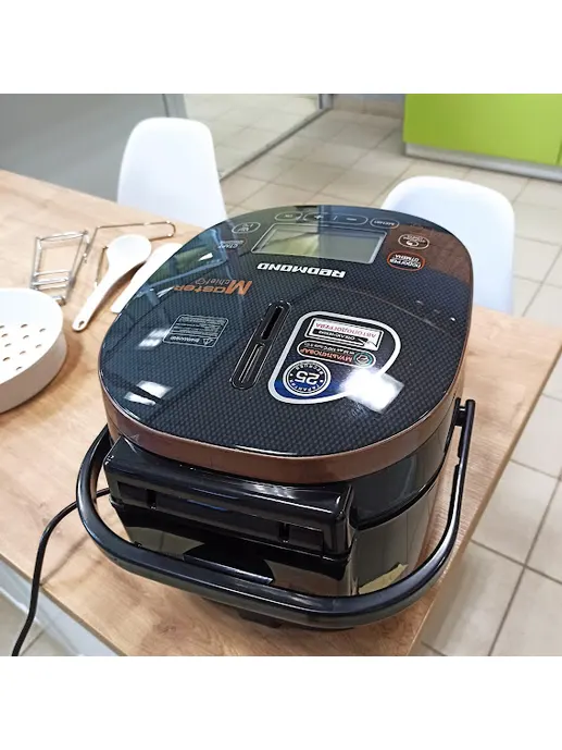 Мультиварка Redmond RMC-250