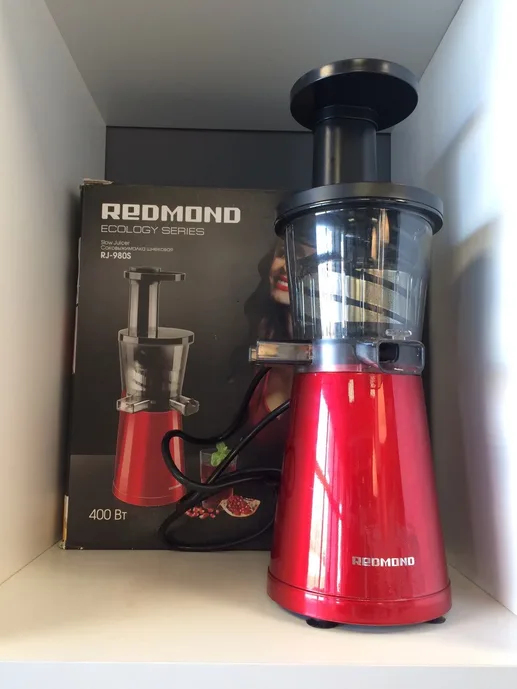 Соковыжималка шнековая REDMOND RJ-980S