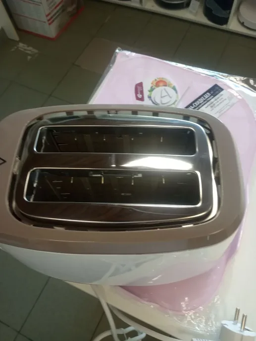 Тостер ARESA AR-3003
