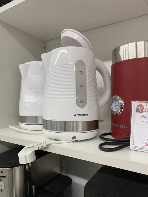 Чайник MAUNFELD MGK-631W