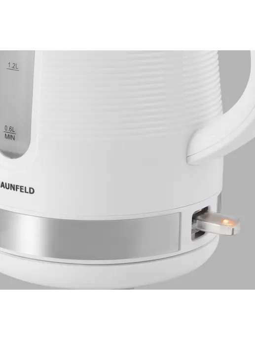 Чайник MAUNFELD MGK-631W