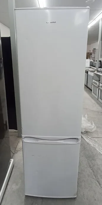 Холодильник MAUNFELD MFF180W