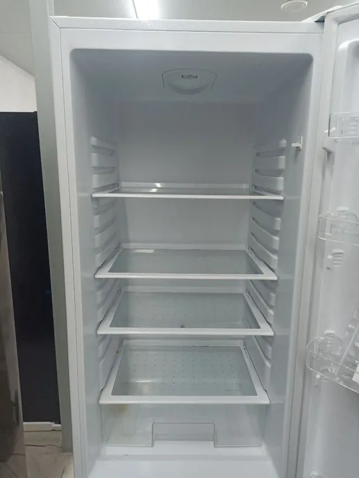 Холодильник MAUNFELD MFF180W