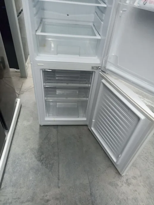Холодильник MAUNFELD MFF180W