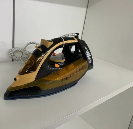 Утюг AR-3121