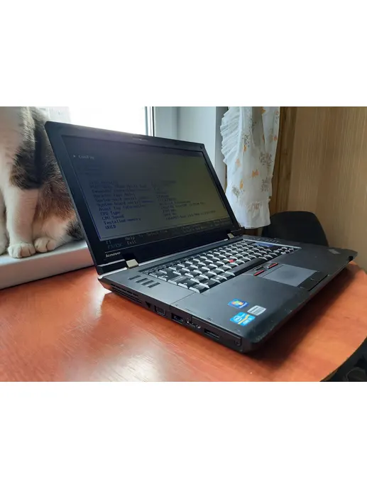 Lenovo Thinkpad L520 15.6 i3 i3-2310m 4 GB 320 GB HDD