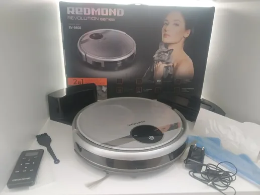 Робот-пылесос REDMOND RV-R500