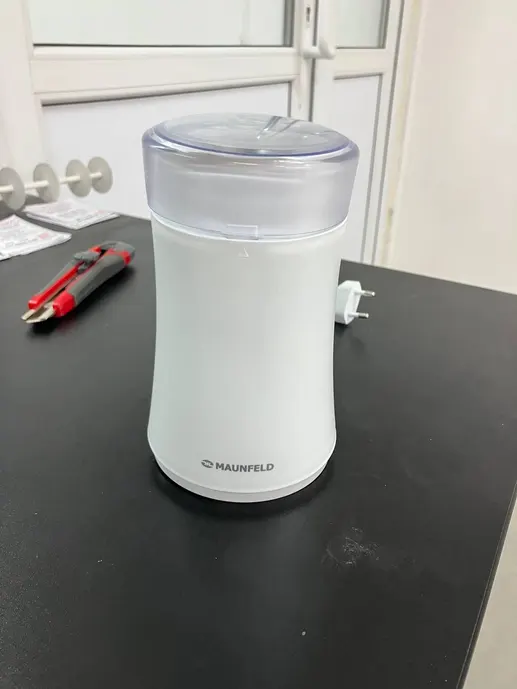 Кофемолка MAUNFELD MF-531WH