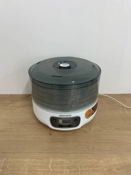 Сушилка для овощей и фруктов REDMOND RFD-0158, Белый
