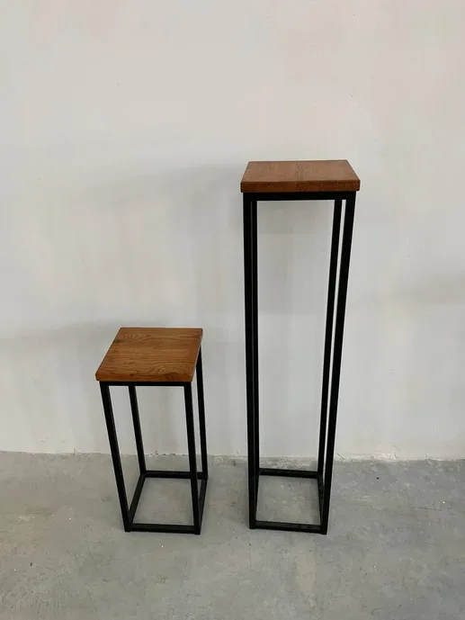 Подставка 21х21х50