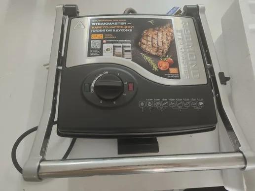 Гриль REDMOND SteakMaster RGM-M800