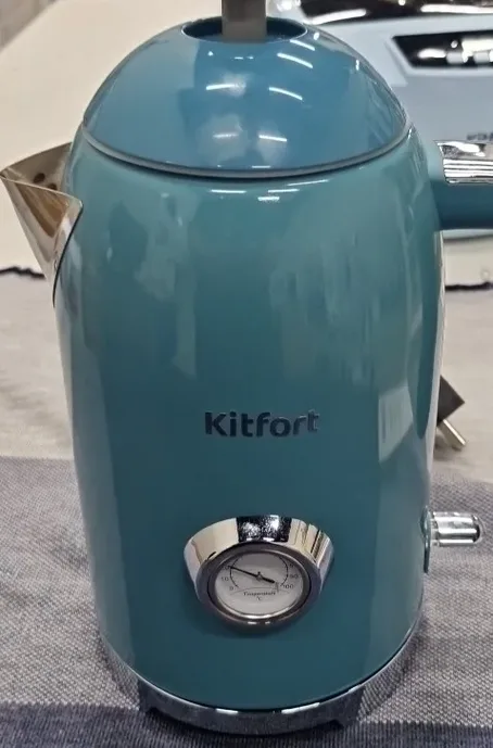 Чайник Kitfort KT-6740