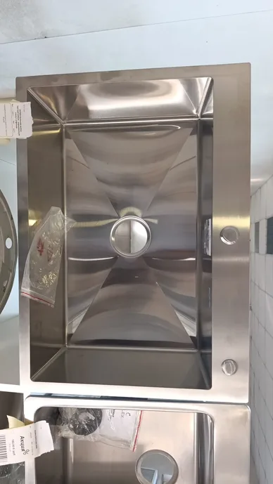 DS7050 Кухонная мойка 700*500*200mm , нержавеющая сталь с сифоном
