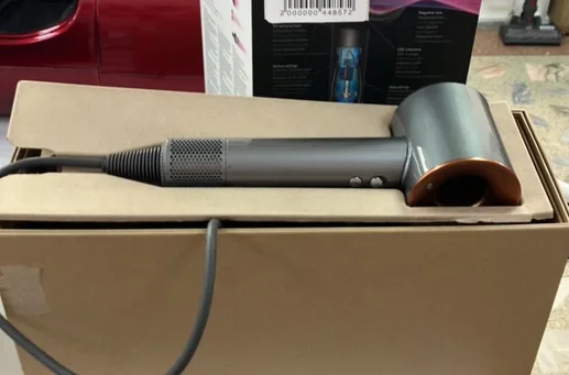 Фен Dyson Supersonic HD07