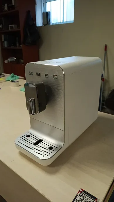 Кофемашина автоматическая Smeg BCC13WHMEU