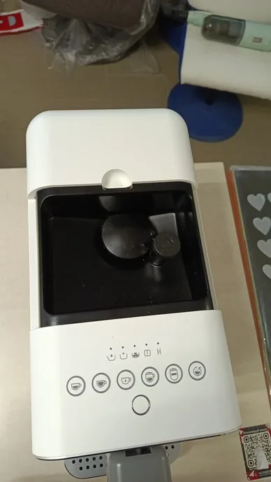 Кофемашина автоматическая Smeg BCC13WHMEU