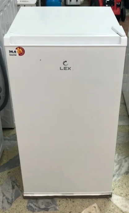 LEX LSD100W однодверный холодильник с НТО