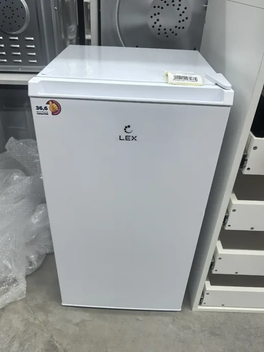 LEX LSD100W однодверный холодильник с НТО