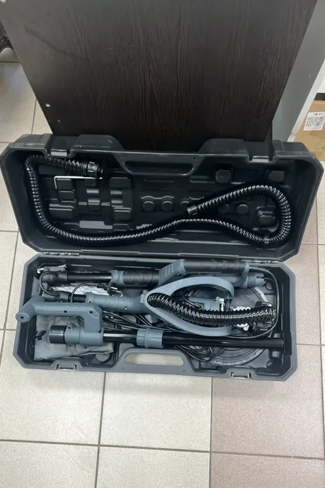 Машина шлифовальная для стен и потолков Stavr SWS 800-225LK