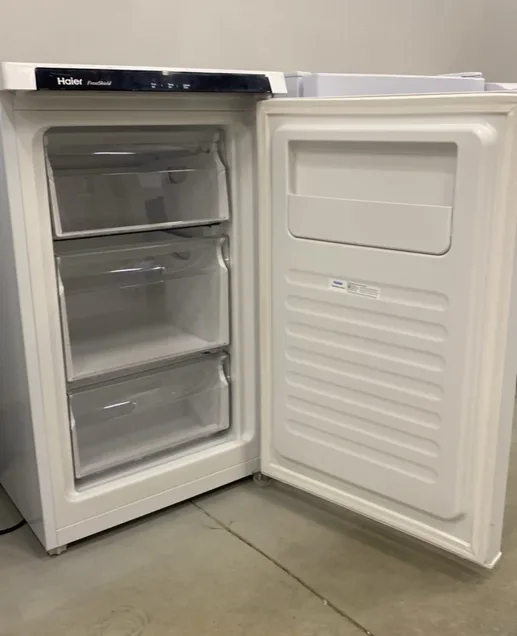 Морозильная камера Haier HF-82WAA