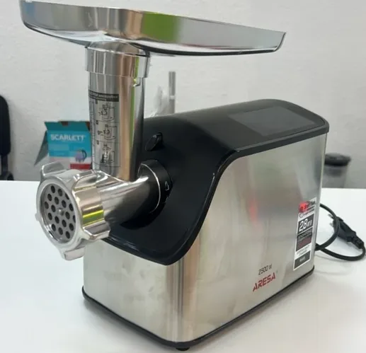 Мясорубка ARESA AR-2107