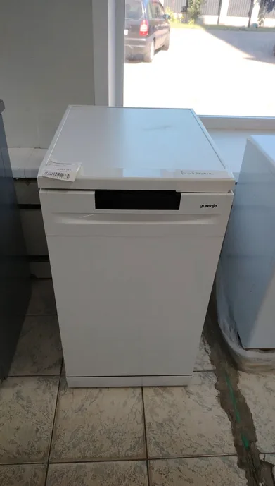 Посудомоечная машина (45 см) Gorenje GS53010W