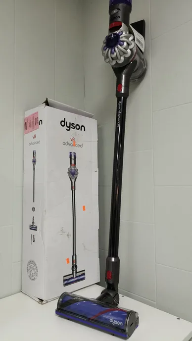 Пылесос ручной (handstick) Dyson Dyson V8 Advanced Silver Nickel