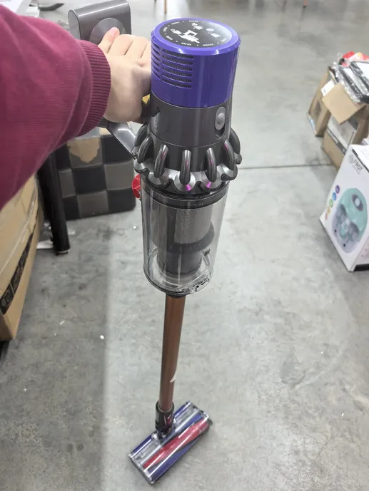 Ручной пылесос Dyson V10 Absolute
