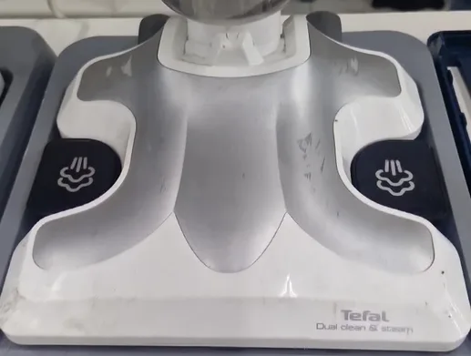 Вертикальный пылесос TEFAL VP8561RH