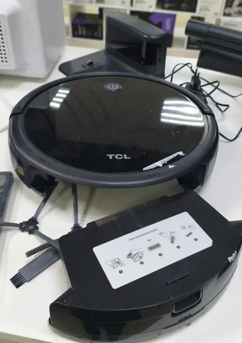 Робот-пылесос TCL B200A