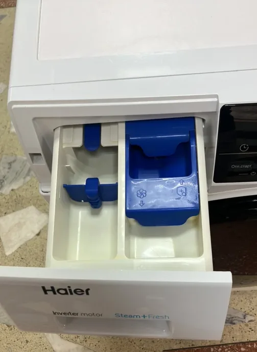 Стиральная машина с сушкой Haier HWD80-BP14929A