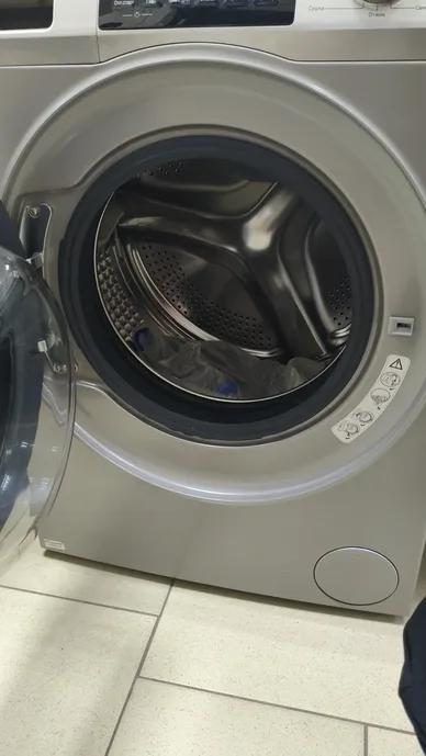 Стиральная машина с сушкой Haier HWD80-BP14929S