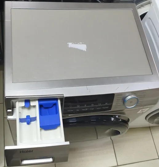 Стиральная машина с сушкой Haier HWD80-BP14929S