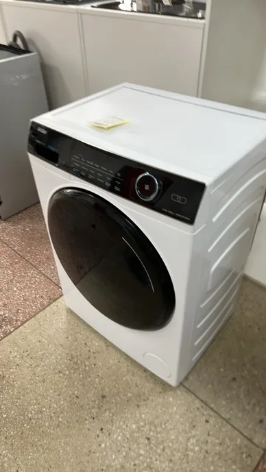 Стиральная машина с сушкой Haier HWD80-BP14959A