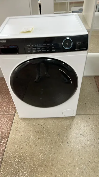 Стиральная машина с сушкой Haier HWD80-BP14959A