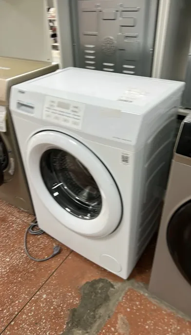 Узкая стиральная машина Haier HW60-BP10919A