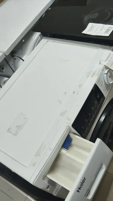 Узкая стиральная машина Haier HW60-BP10929A