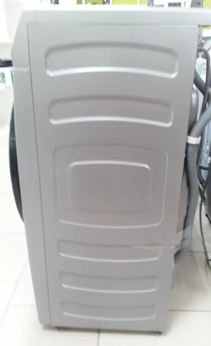 Узкая стиральная машина Haier HW60-BP12929AS