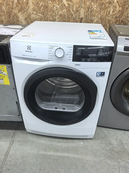 Сушильная машина Electrolux EW8HR359S